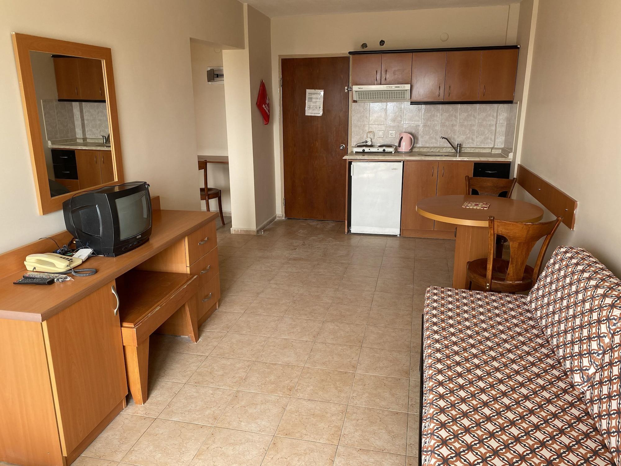 Tuntas Family Suites Kuşadası Ngoại thất bức ảnh