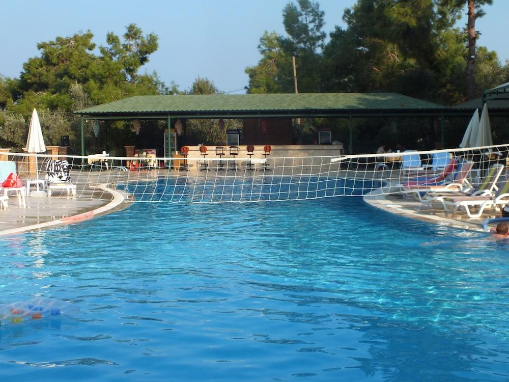 Tuntas Family Suites Kuşadası Ngoại thất bức ảnh