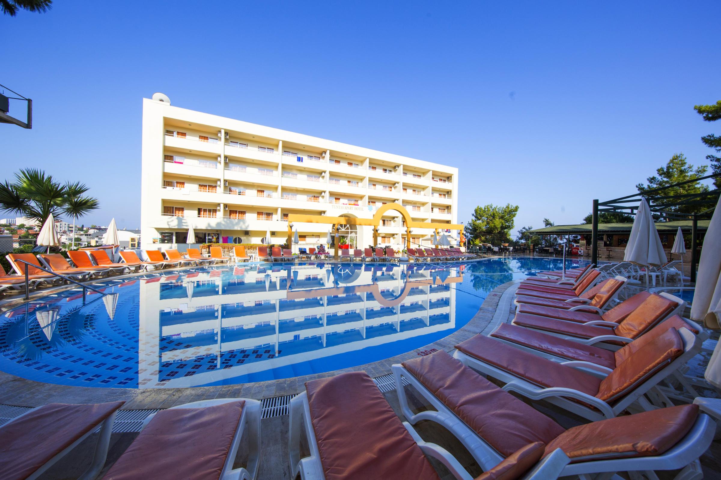 Tuntas Family Suites Kuşadası Ngoại thất bức ảnh