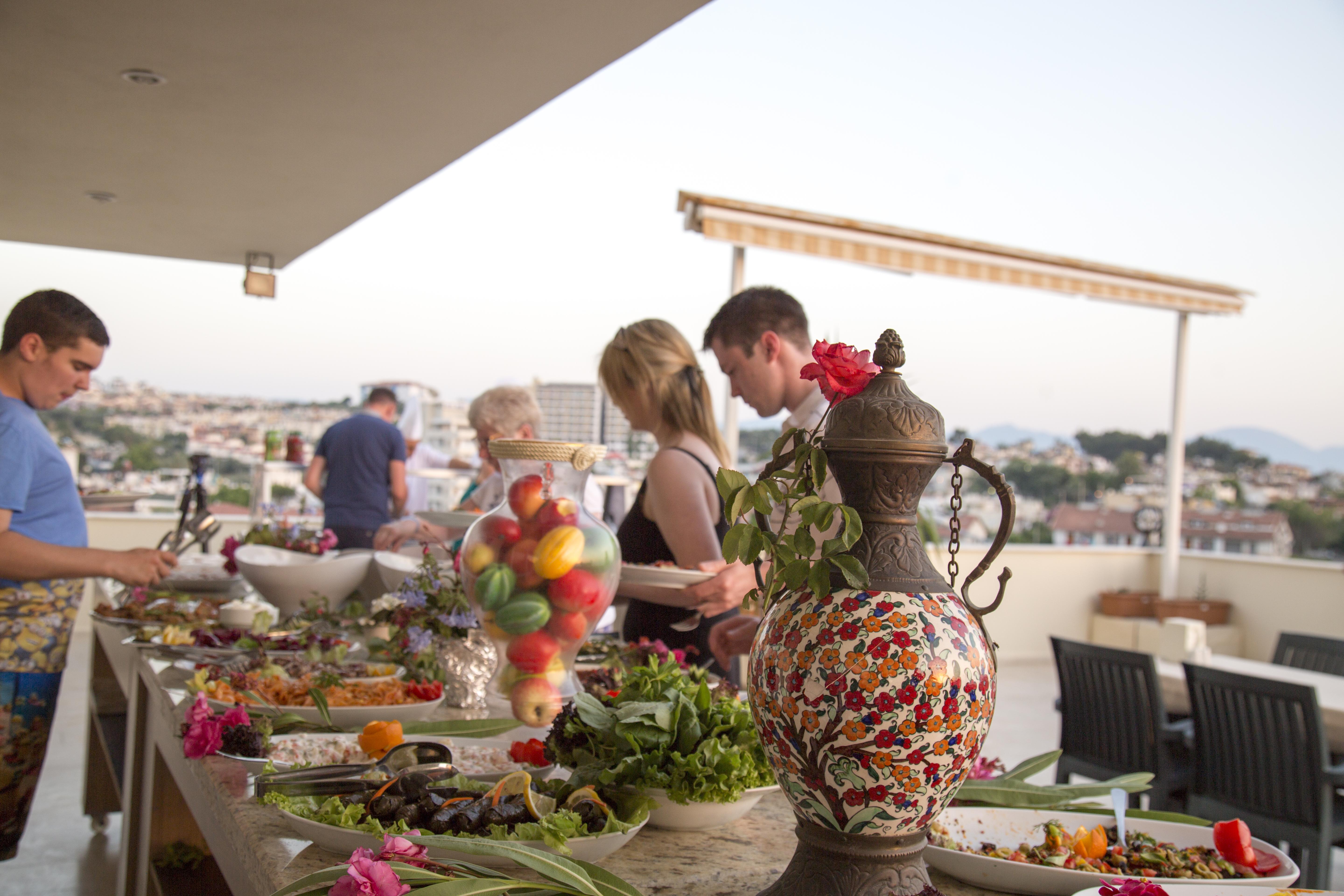 Tuntas Family Suites Kuşadası Ngoại thất bức ảnh