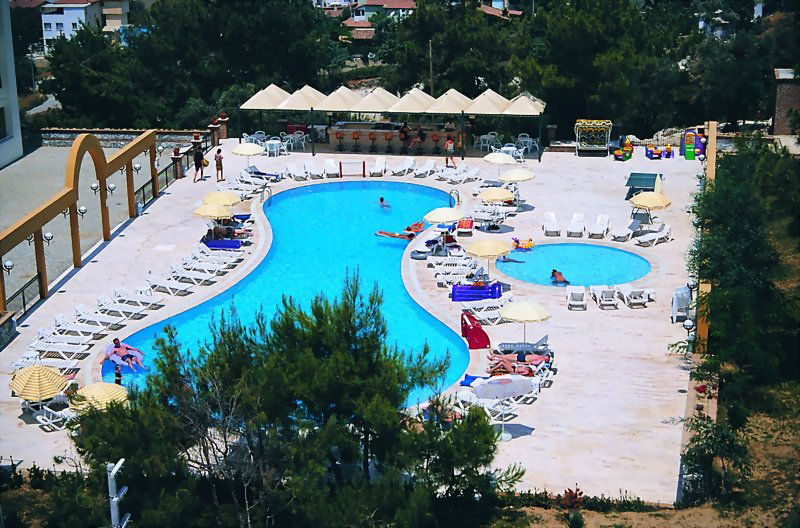 Tuntas Family Suites Kuşadası Ngoại thất bức ảnh
