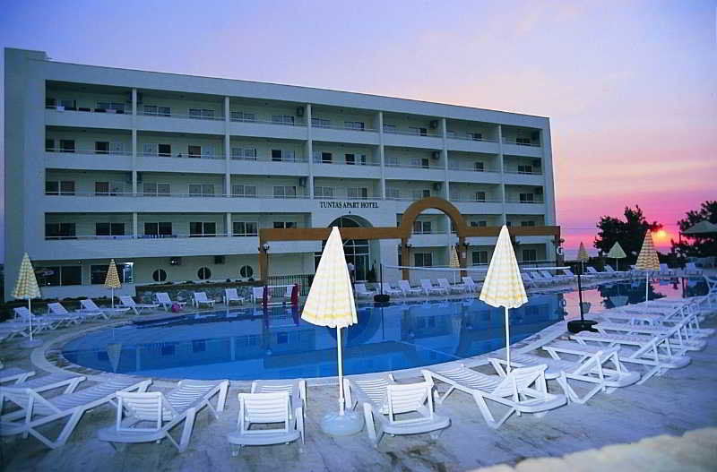 Tuntas Family Suites Kuşadası Ngoại thất bức ảnh